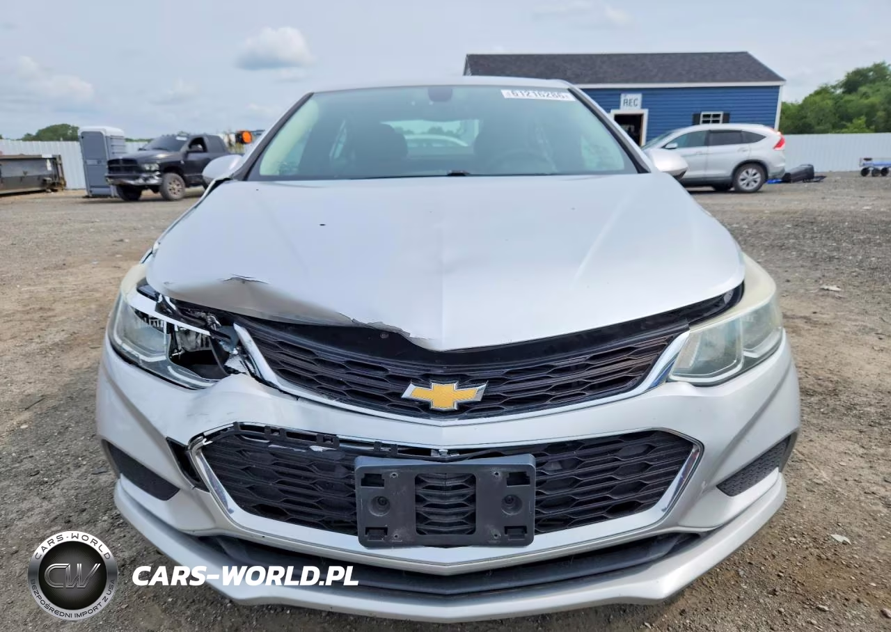 2017 Chevrolet Cruze Ls VIN:1G1BC5SM9H7268926 - 5