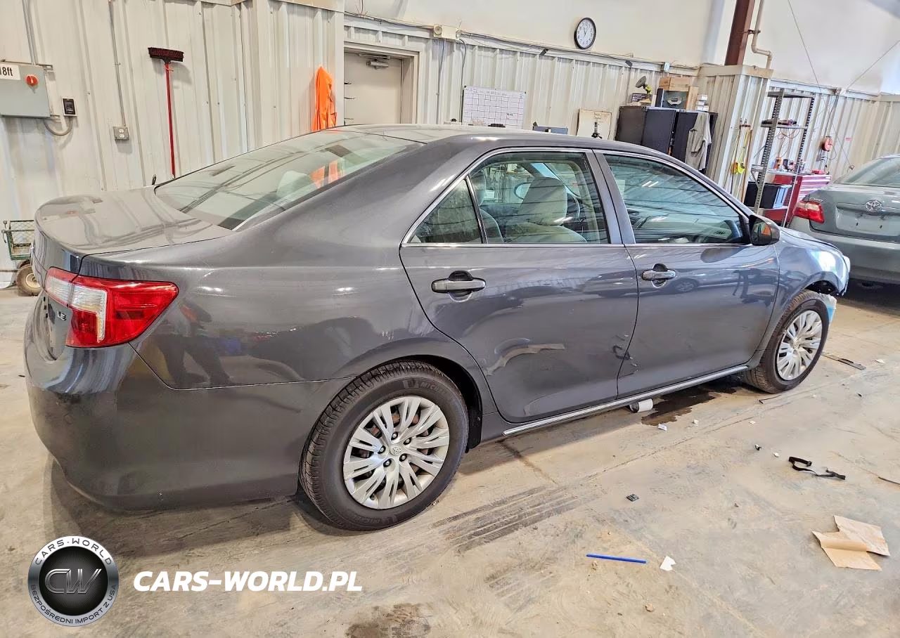 2012 Toyota Camry Le VIN:4T1BF1FK9CU060096 - 3