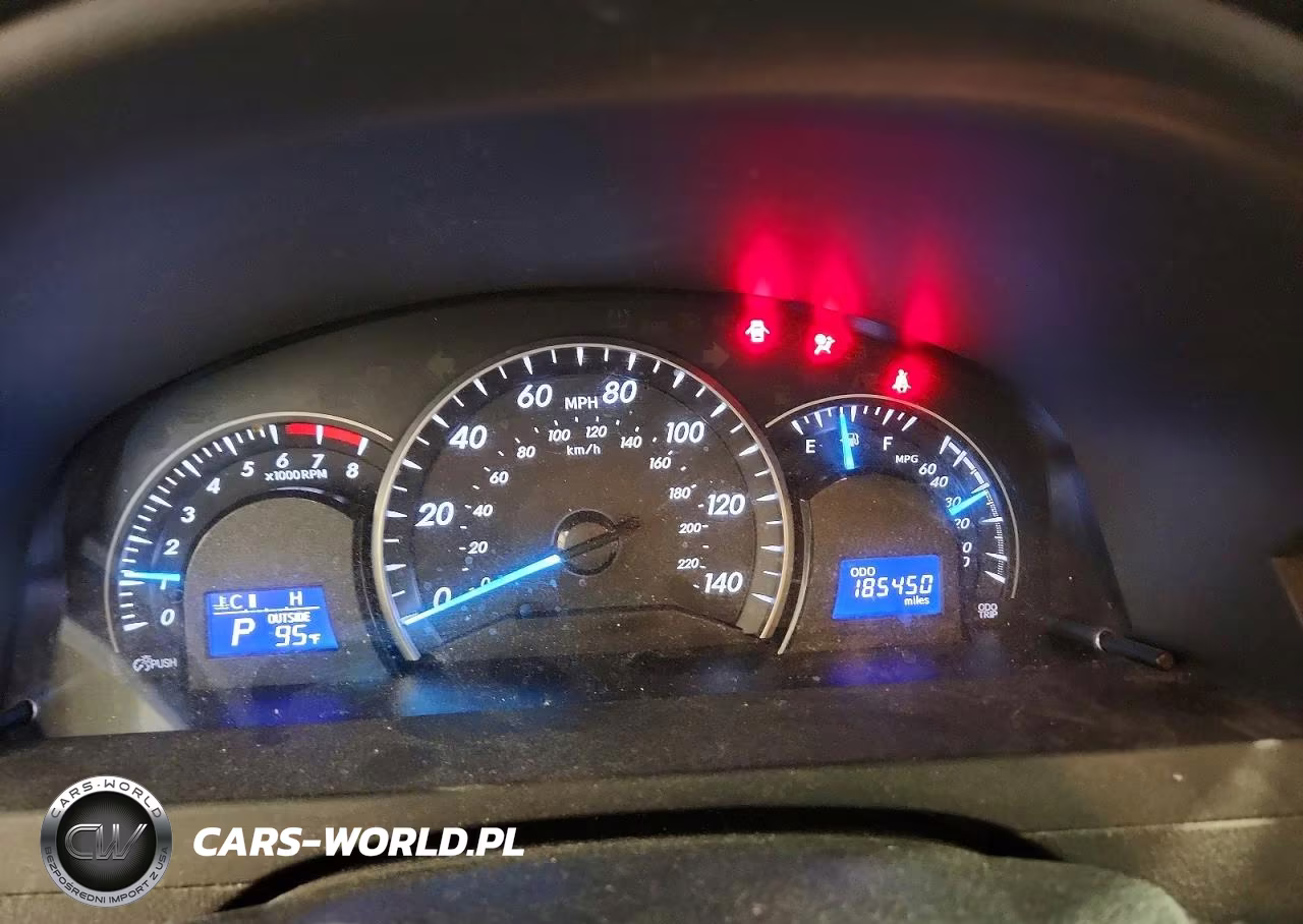 2012 Toyota Camry Le VIN:4T1BF1FK9CU060096 - 9