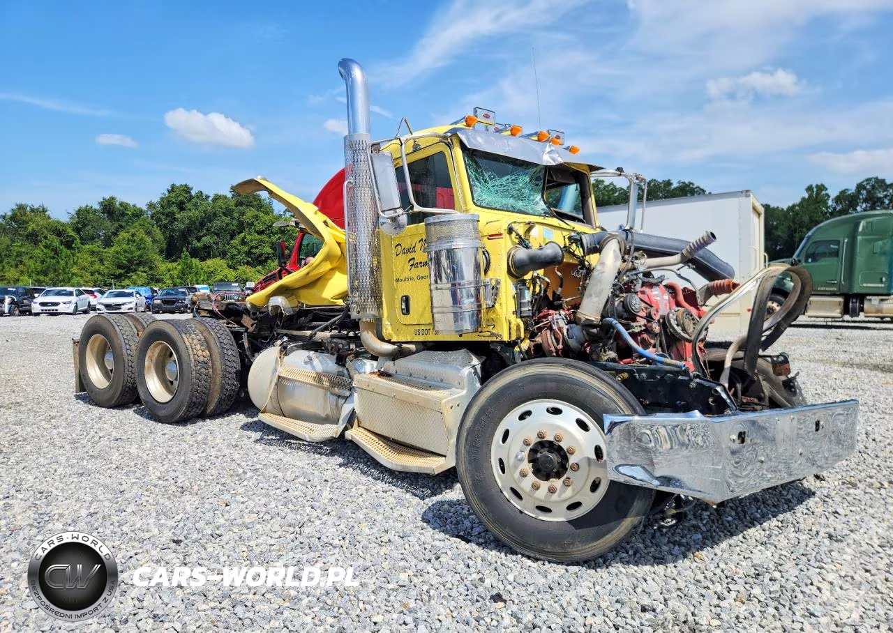 2014 Peterbilt 388 Semi Truck VIN:1XPWD49XXED243271 - 4