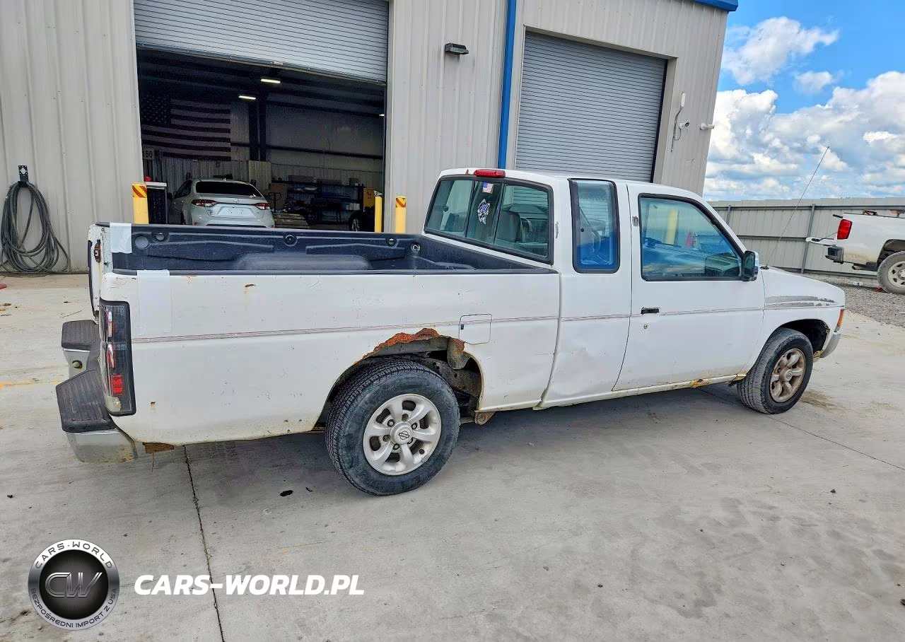 1996 Nissan Truck Xe VIN:1N6SD16S5TC312911 - 3
