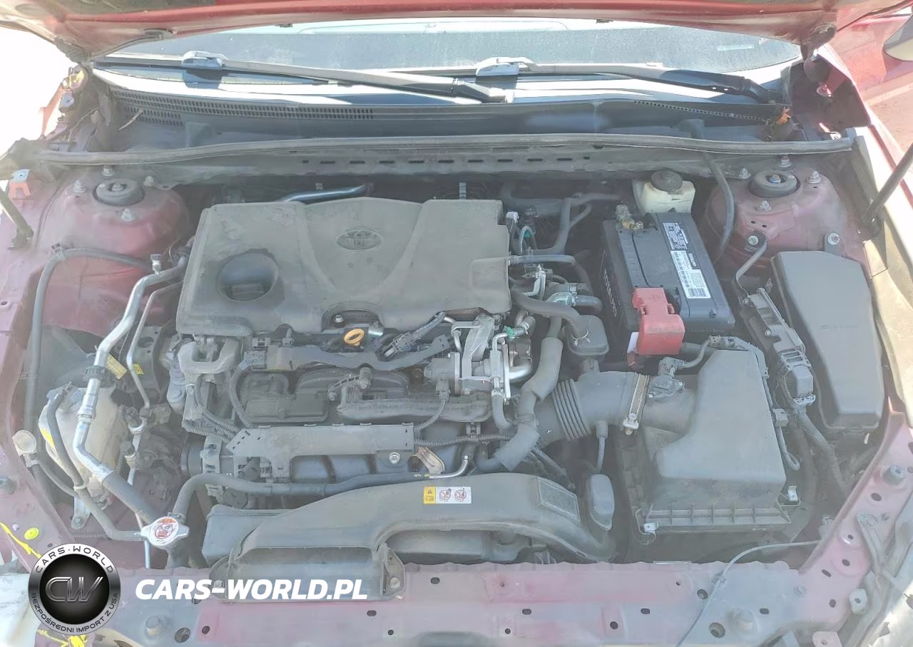 2018 Toyota Camry Le VIN:4T1B11HK8JU555446 - 11