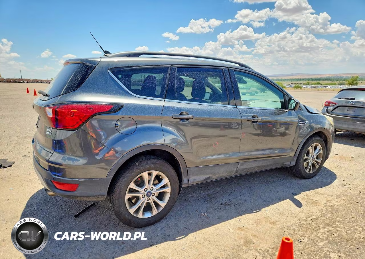2019 Ford Escape Sel VIN:1FMCU9HD1KUA35182 - 3
