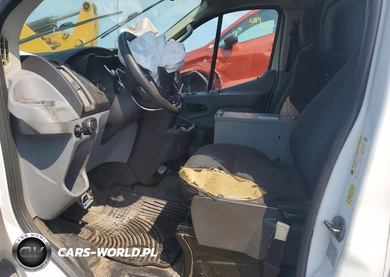 2018 Ford Transit T-250 VIN:1FTYR2YM7JKB45845 - 7