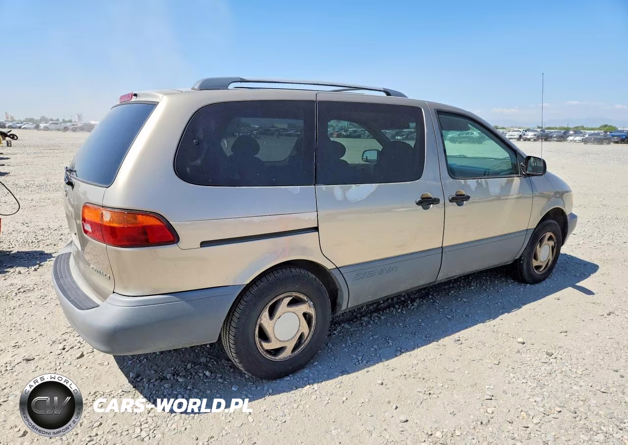 2000 Toyota Sienna Le VIN:4T3ZF13C0YU259001 - 3