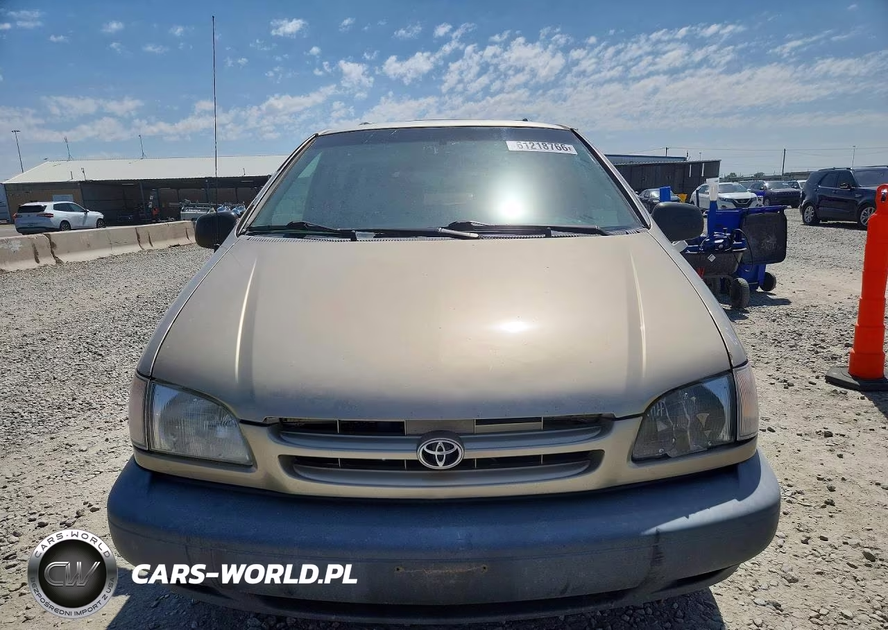 2000 Toyota Sienna Le VIN:4T3ZF13C0YU259001 - 5
