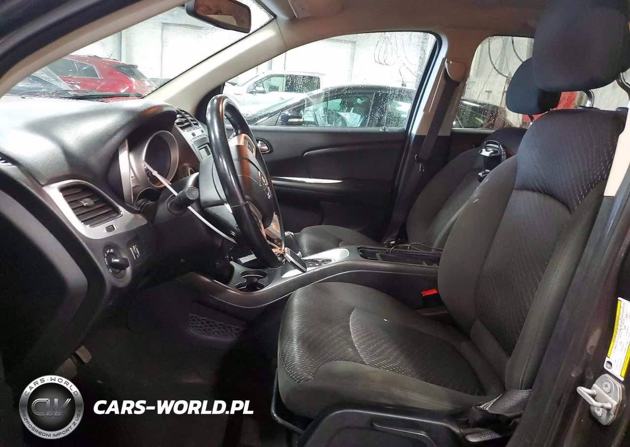 2018 Dodge Journey Se VIN:3C4PDCAB0JT509952 - 7