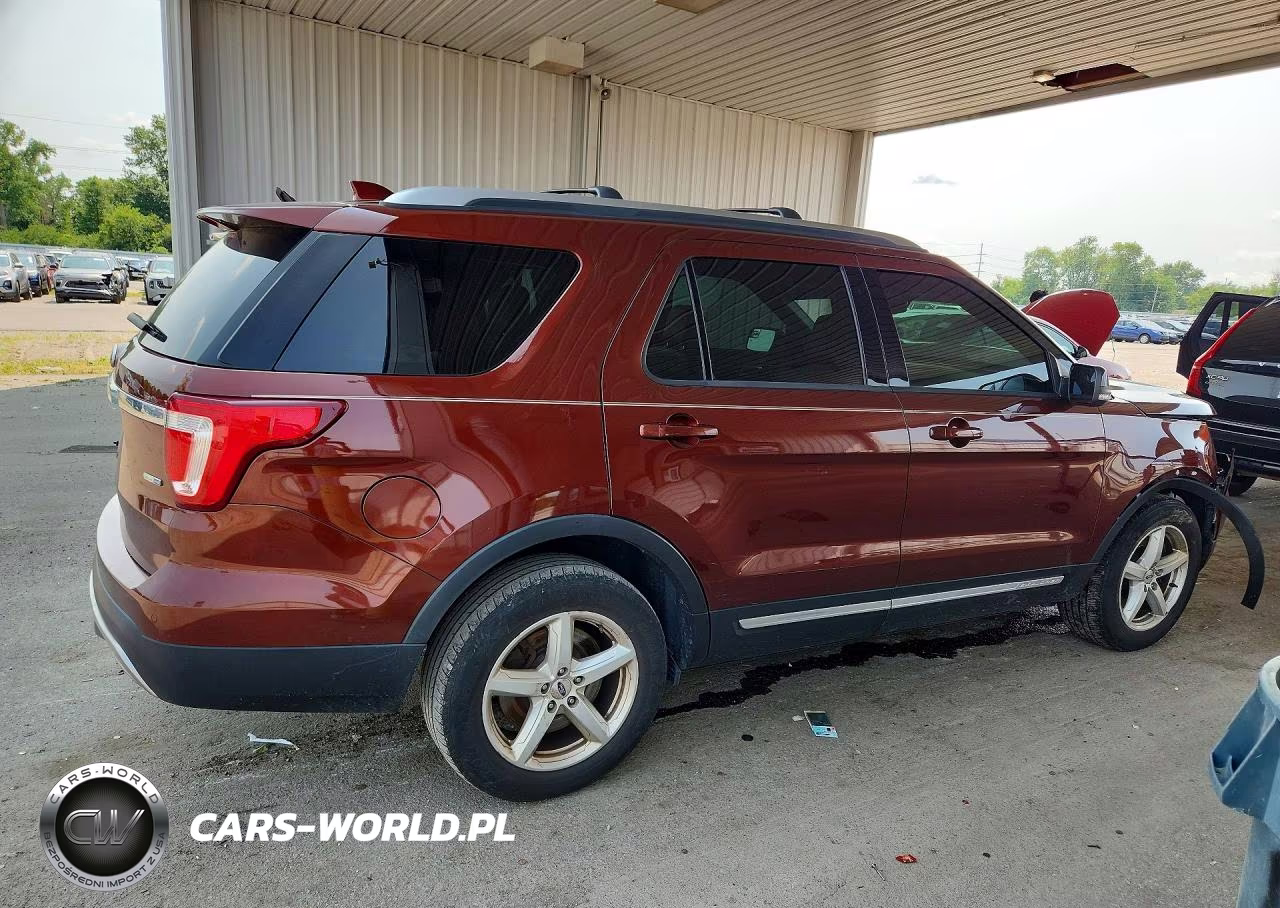 2016 Ford Explorer Xlt VIN:1FM5K8D82GGB04386 - 3