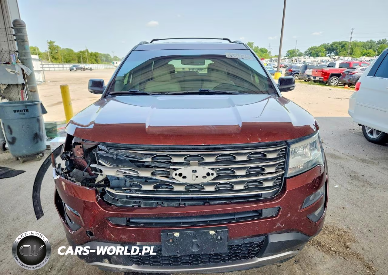 2016 Ford Explorer Xlt VIN:1FM5K8D82GGB04386 - 5