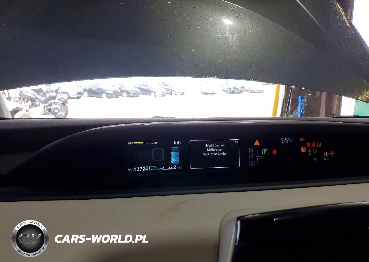 2020 Toyota Prius Le Awd-E VIN:JTDL9RFU9L3018789 - 9