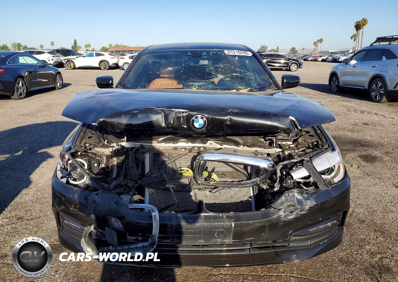 2018 BMW 530 I VIN:WBAJA5C51JWA57117 - 5