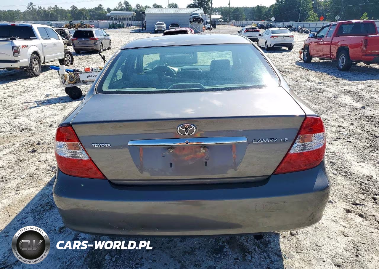 2002 Toyota Camry Le VIN:4T1BE32K82U581488 - 6
