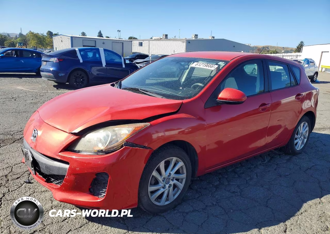 2013 Mazda 3 I