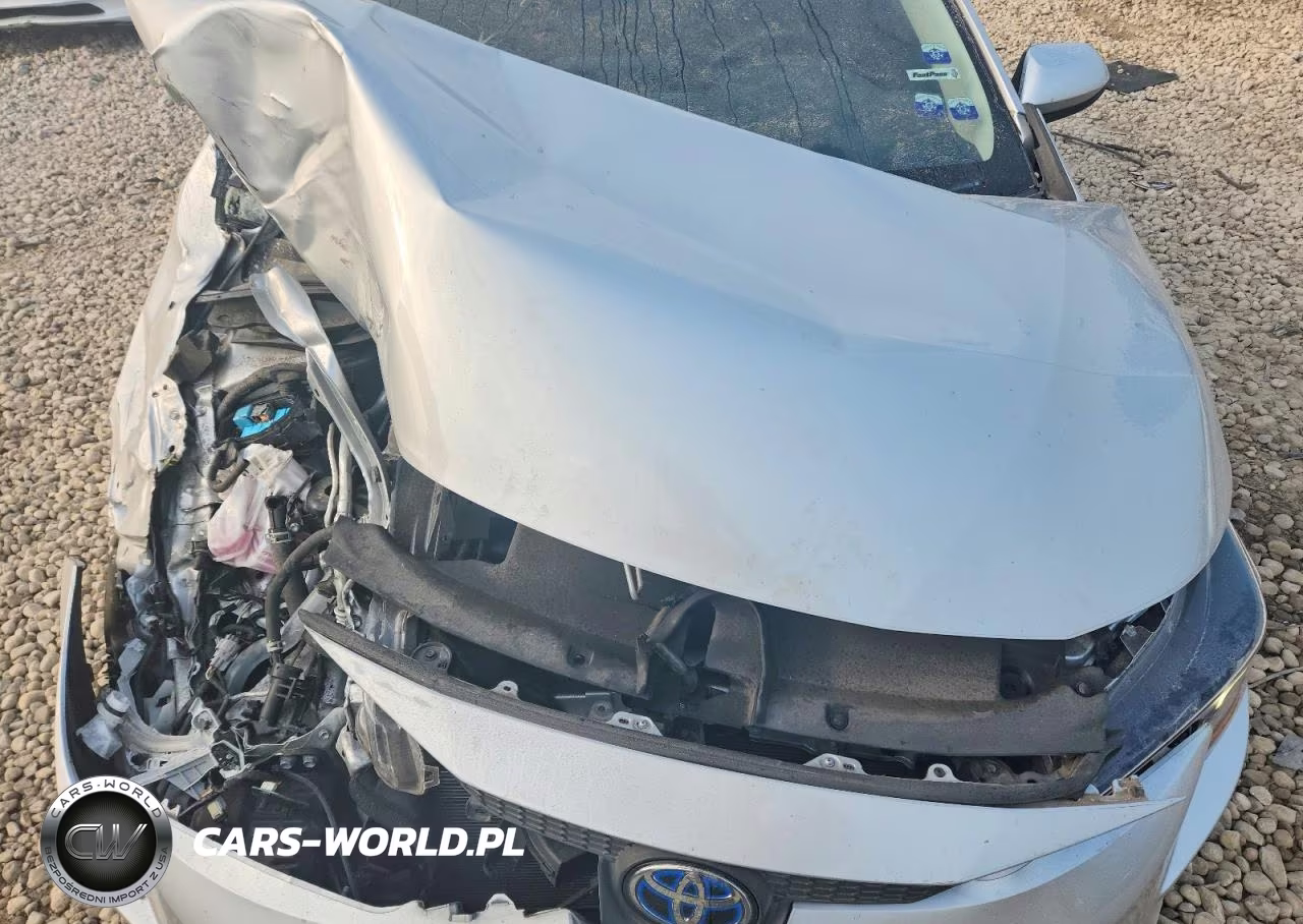 2022 Toyota Corolla Le VIN:JTDEAMDE2N3009384 - 11