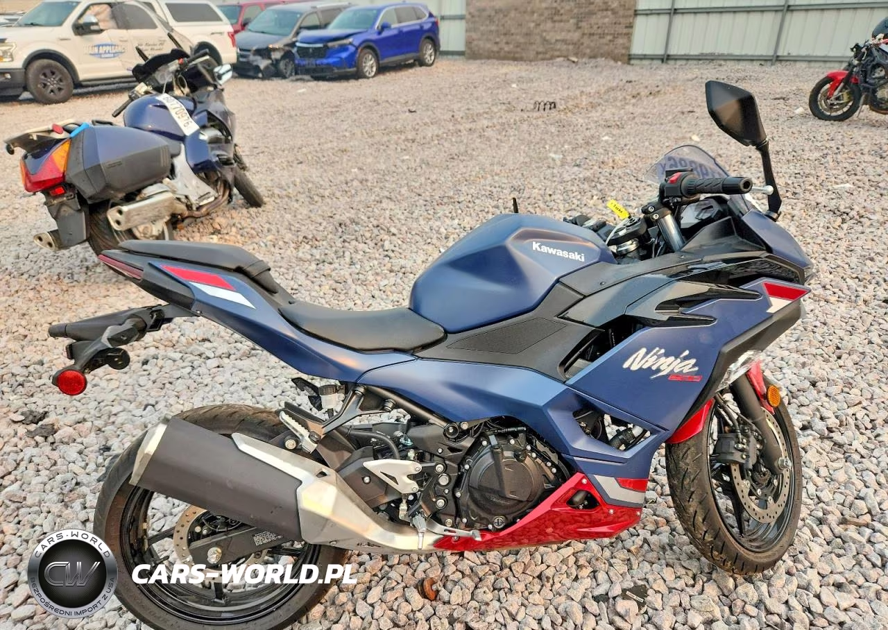 2026 Kawasaki Ex500 – zdjęcie 1 z 9