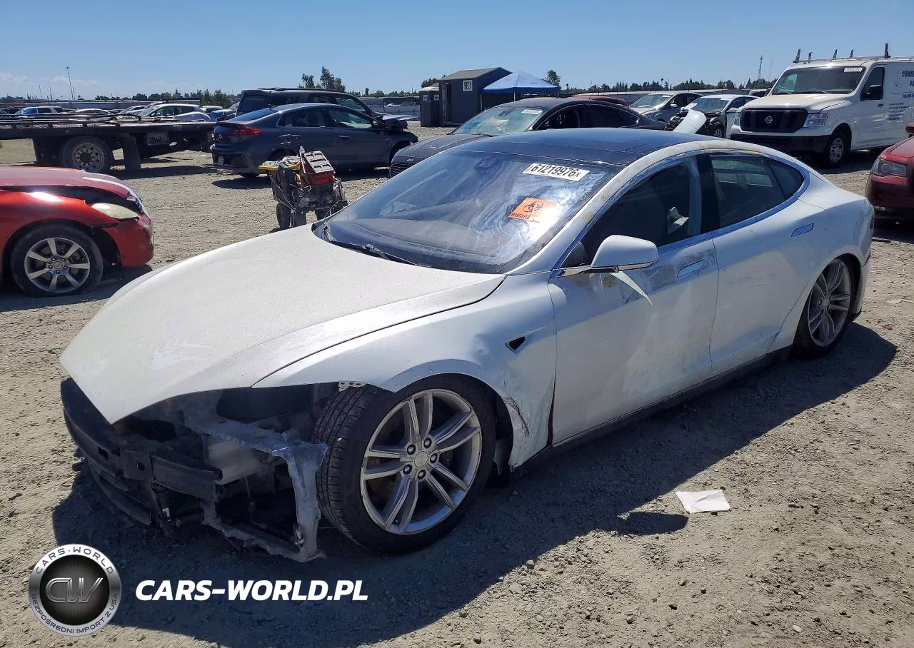 2014 Tesla Model S