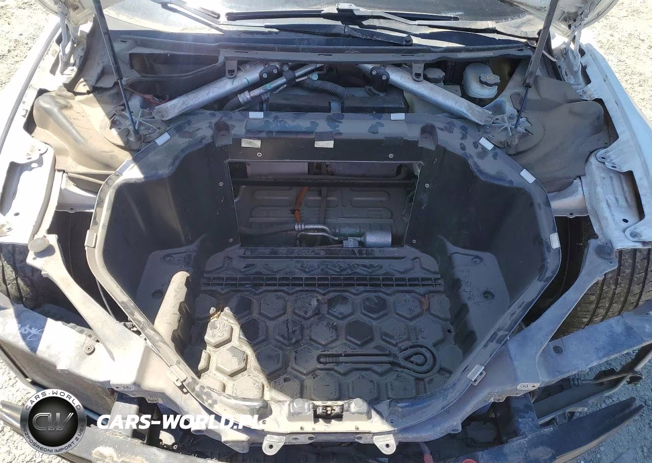 2014 Tesla Model S VIN:5YJSA1H11EFP57345 - 11