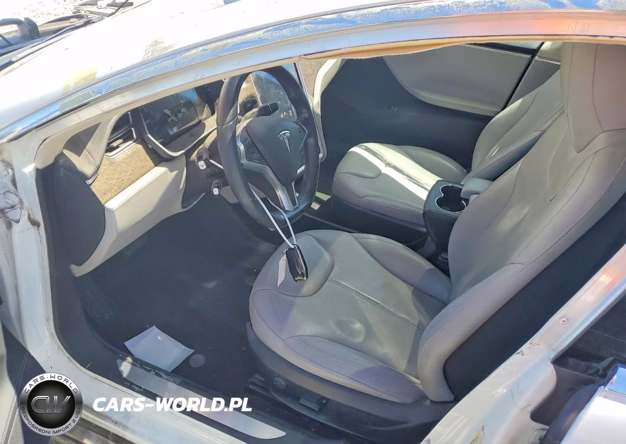 2014 Tesla Model S VIN:5YJSA1H11EFP57345 - 7