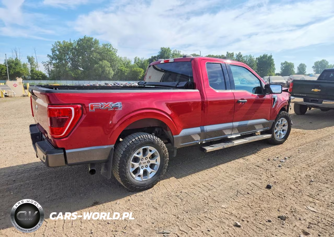 2021 Ford F150 Super Cab VIN:1FTFX1E59MFB93199 - 3