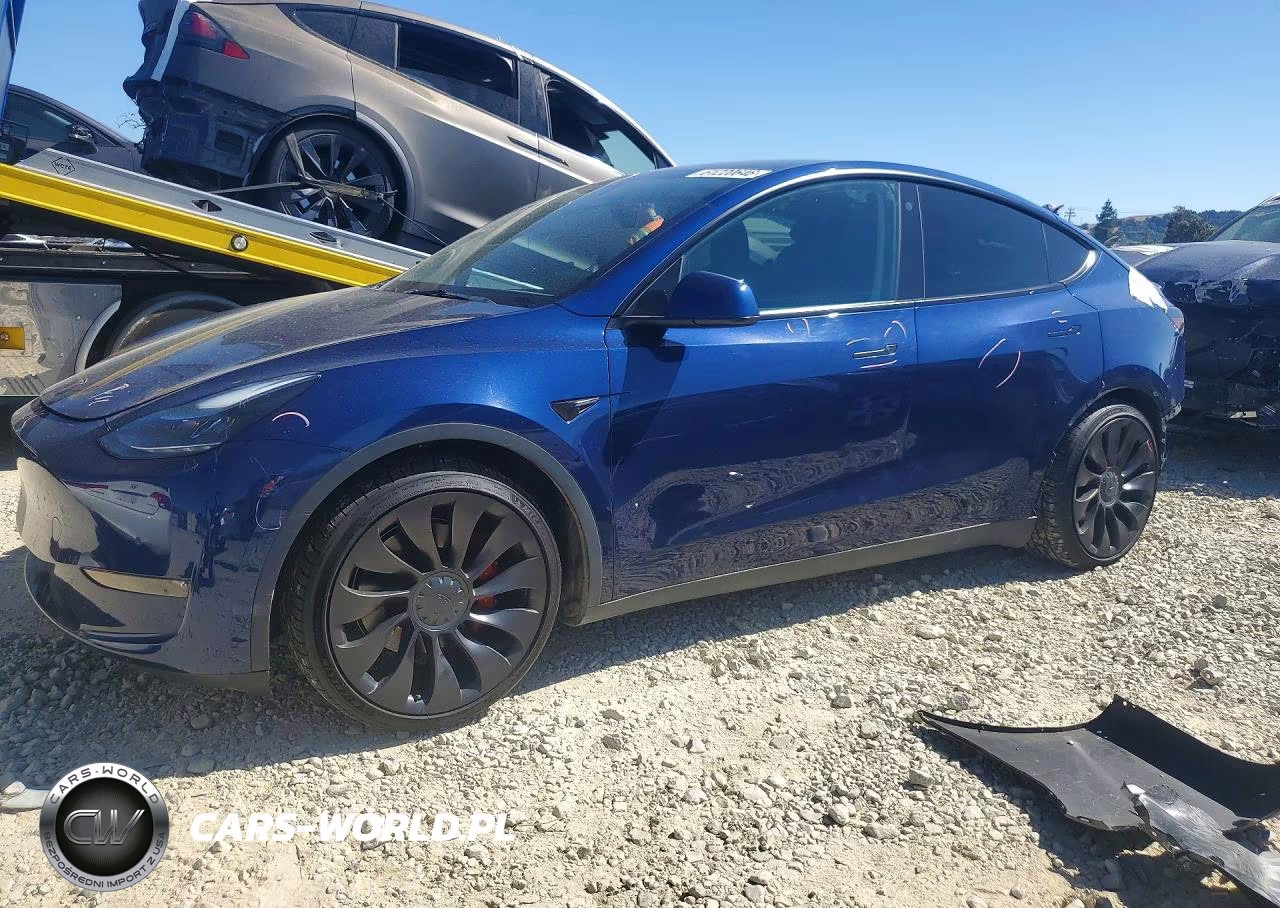 2022 Tesla Model Y – zdjęcie 1 z 13