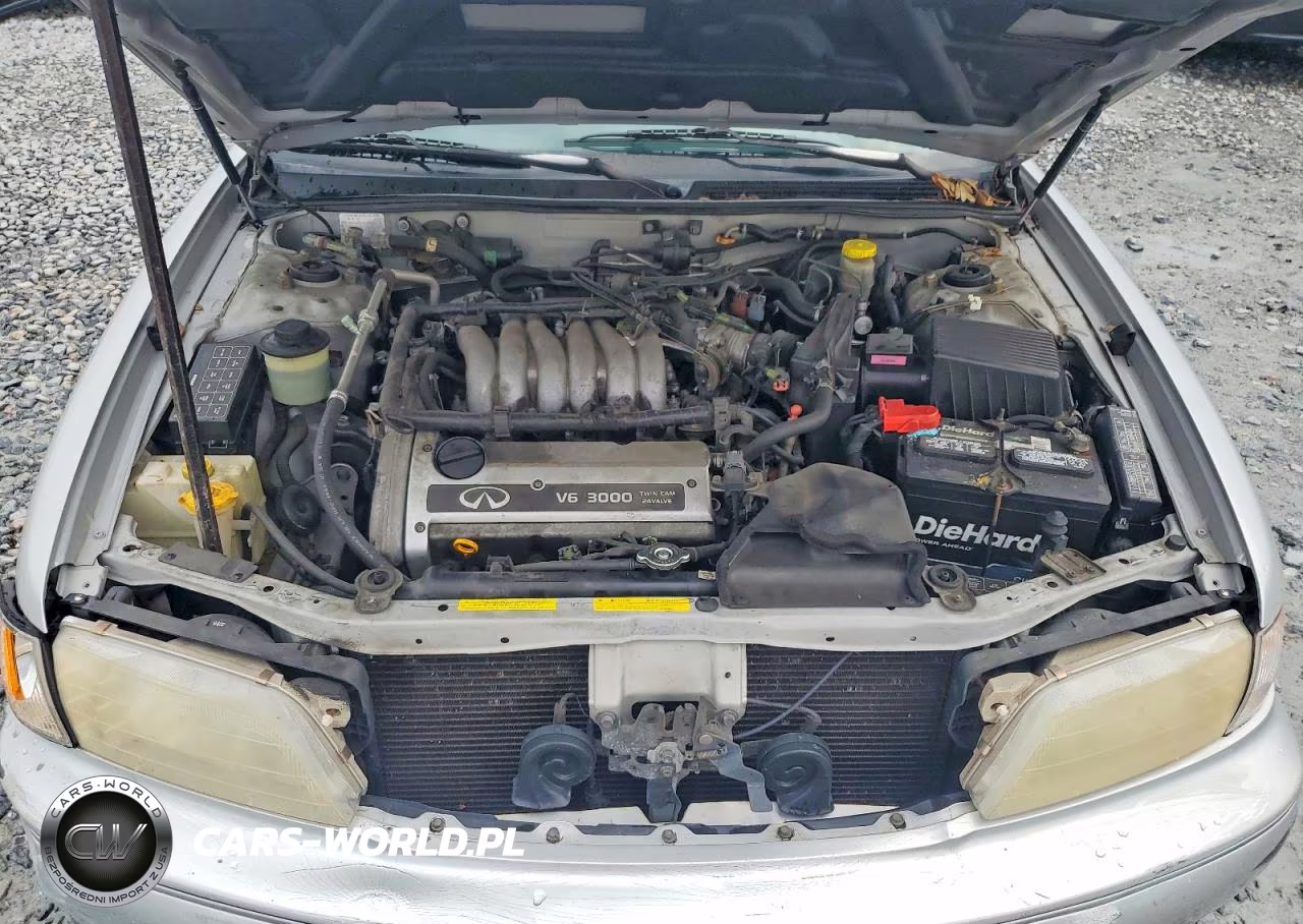 1999 Infiniti I30 VIN:JNKCA21A1XT777274 - 11