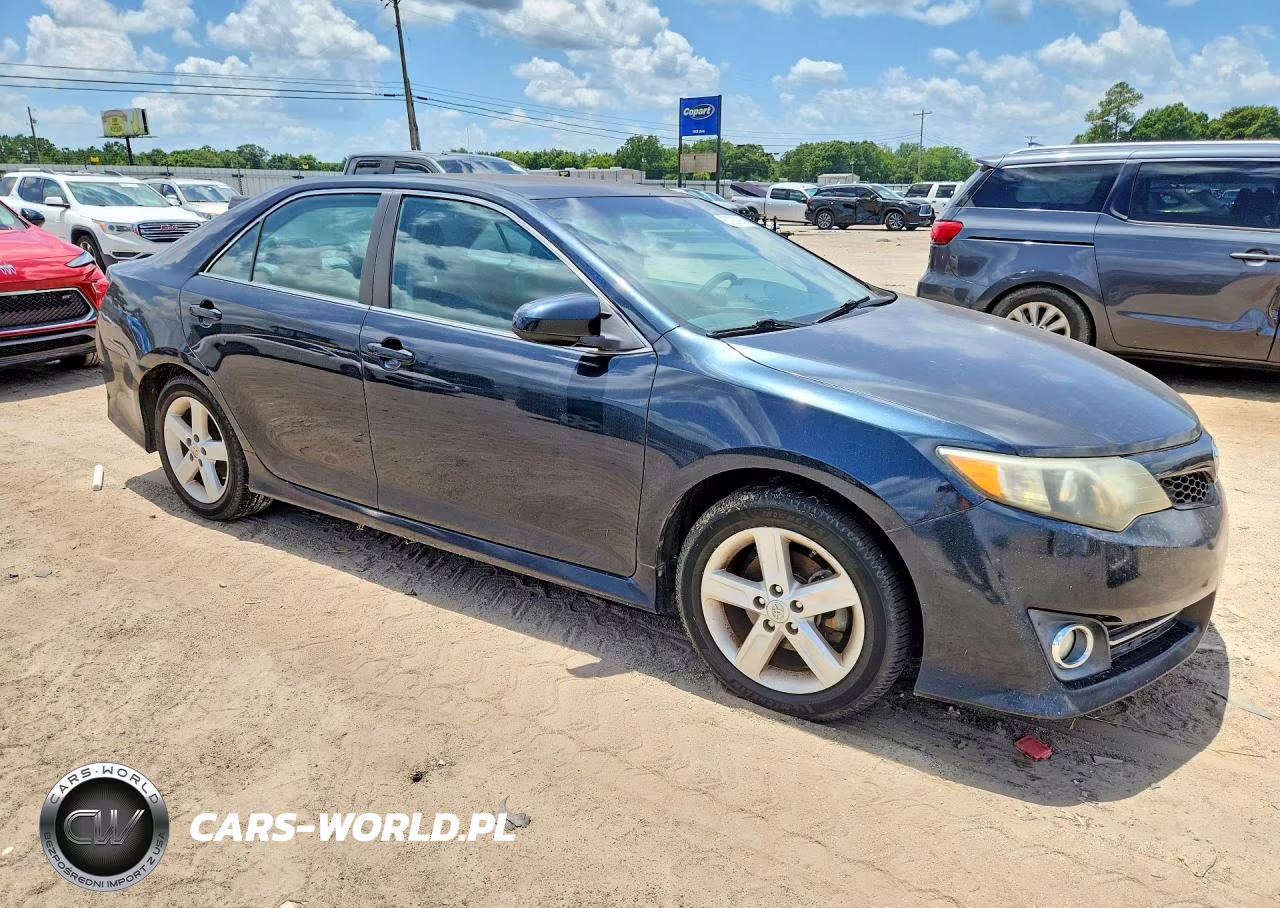 2014 Toyota Camry Se VIN:4T1BF1FK8EU449279 - 4