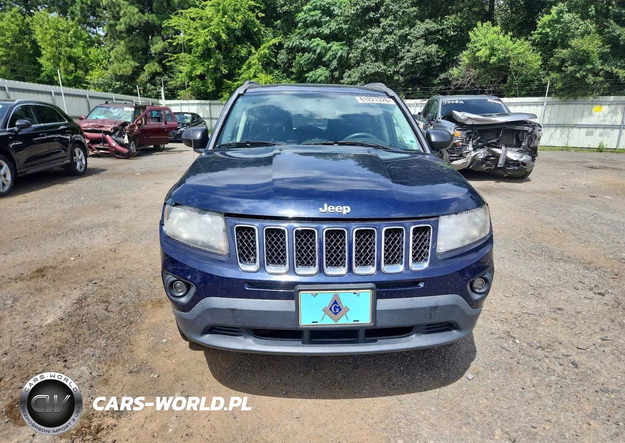 2015 Jeep Compass Sport VIN:1C4NJDBB6FD437835 - 5