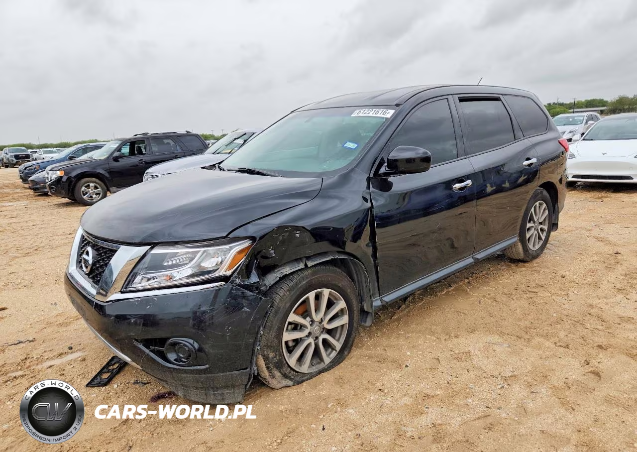 2015 Nissan Pathfinder S