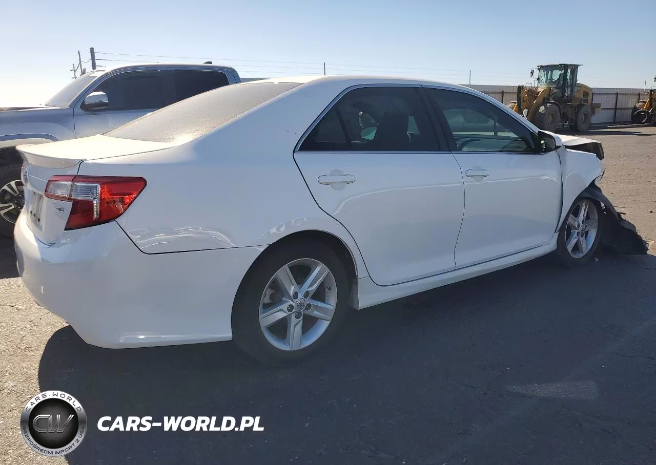 2013 Toyota Camry Se VIN:4T1BF1FKXDU266416 - 3