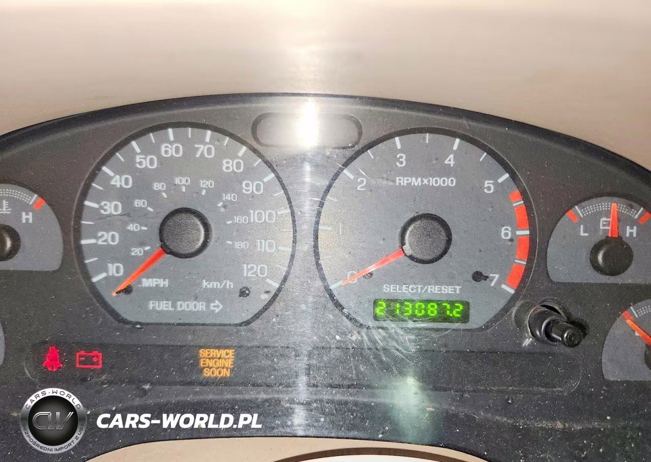 2002 Ford Mustang VIN:1FAFP44402F122860 - 9