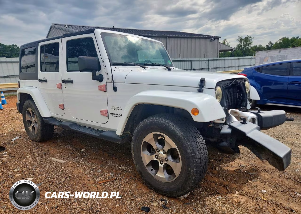 2017 Jeep Wrangler Unlimited Sahara VIN:1C4BJWEG6HL581707 - 4