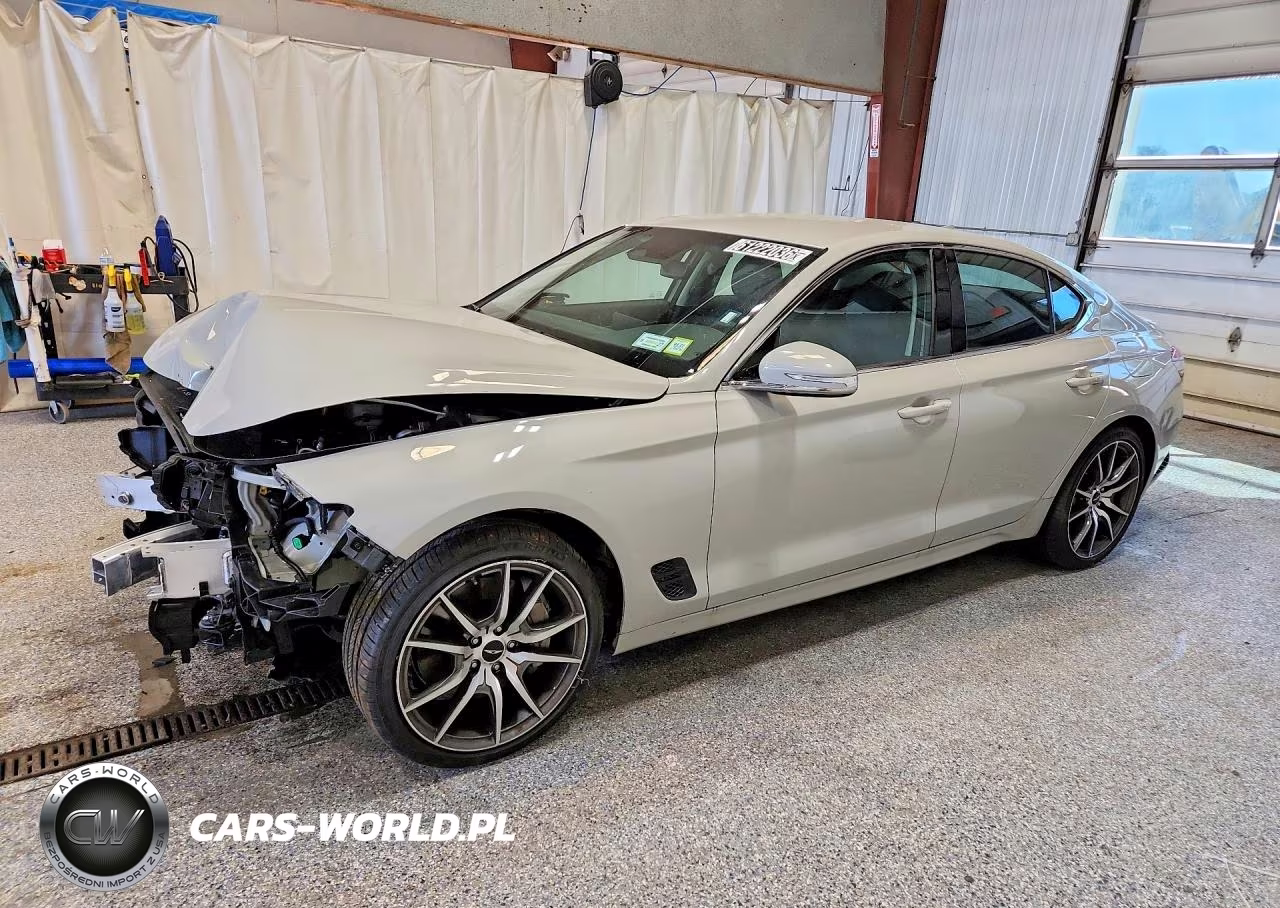 2026 Genesis G70 2.5T Standard – zdjęcie 1 z 13