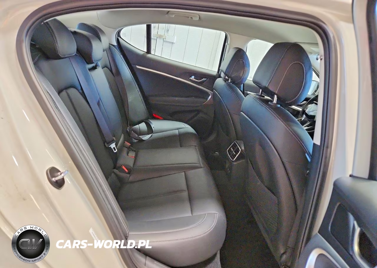 2026 Genesis G70 2.5T Standard VIN:KMTG64SC5TU172423 - 10