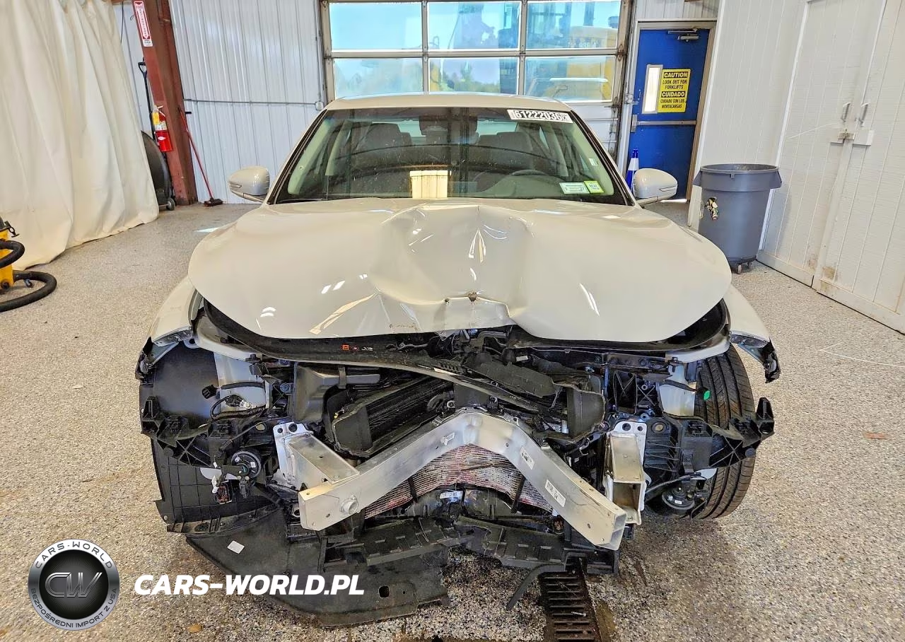 2026 Genesis G70 2.5T Standard VIN:KMTG64SC5TU172423 - 5