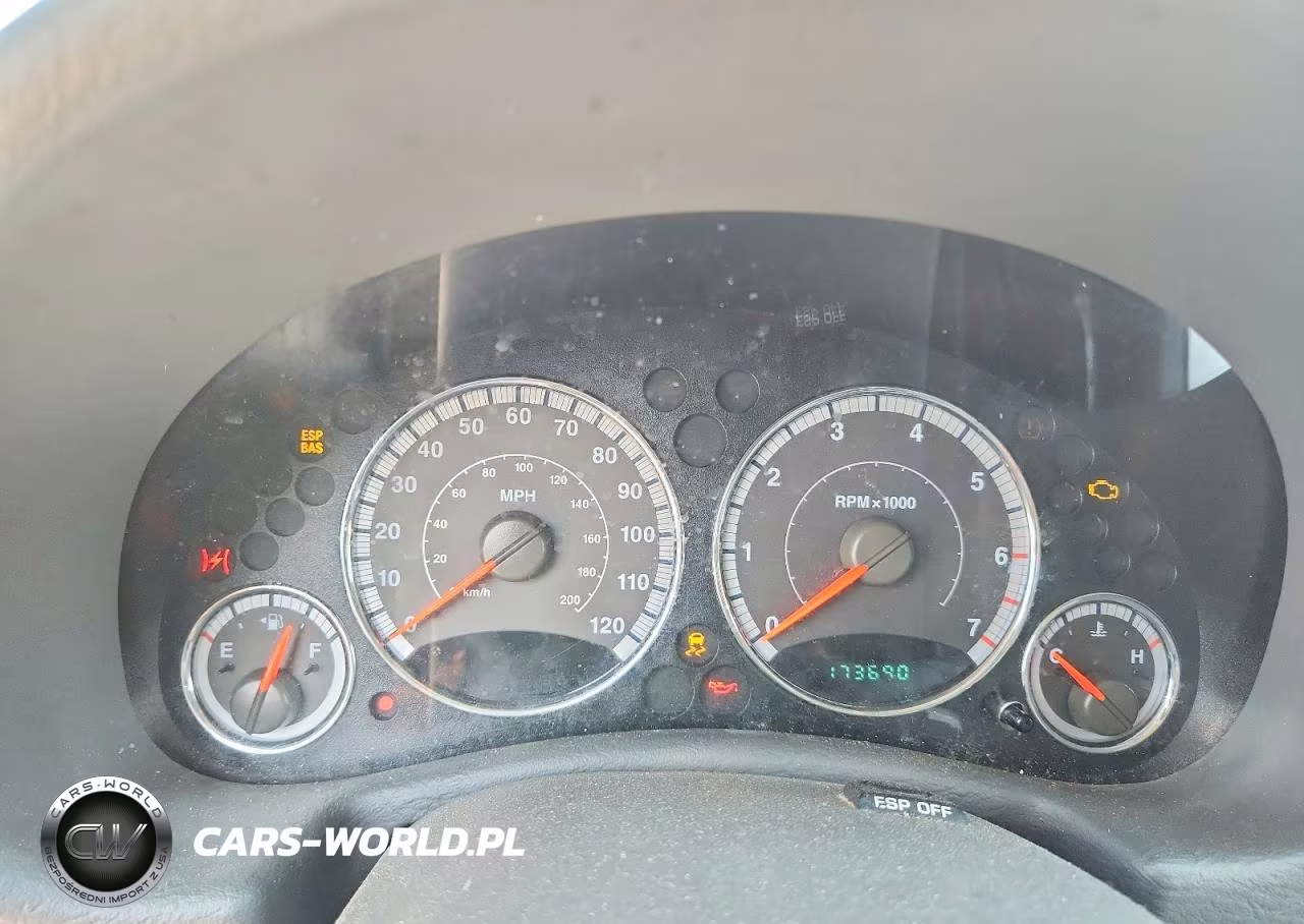 2007 Jeep Liberty Limited VIN:1J4GL58K57W713311 - 9