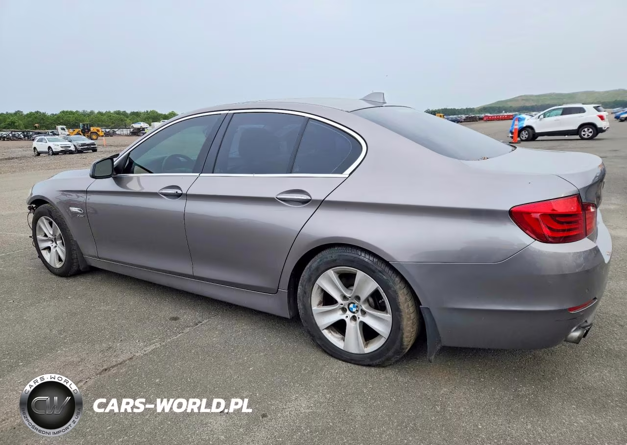 2012 BMW 528 Xi VIN:WBAXH5C52CDW09340 - 2