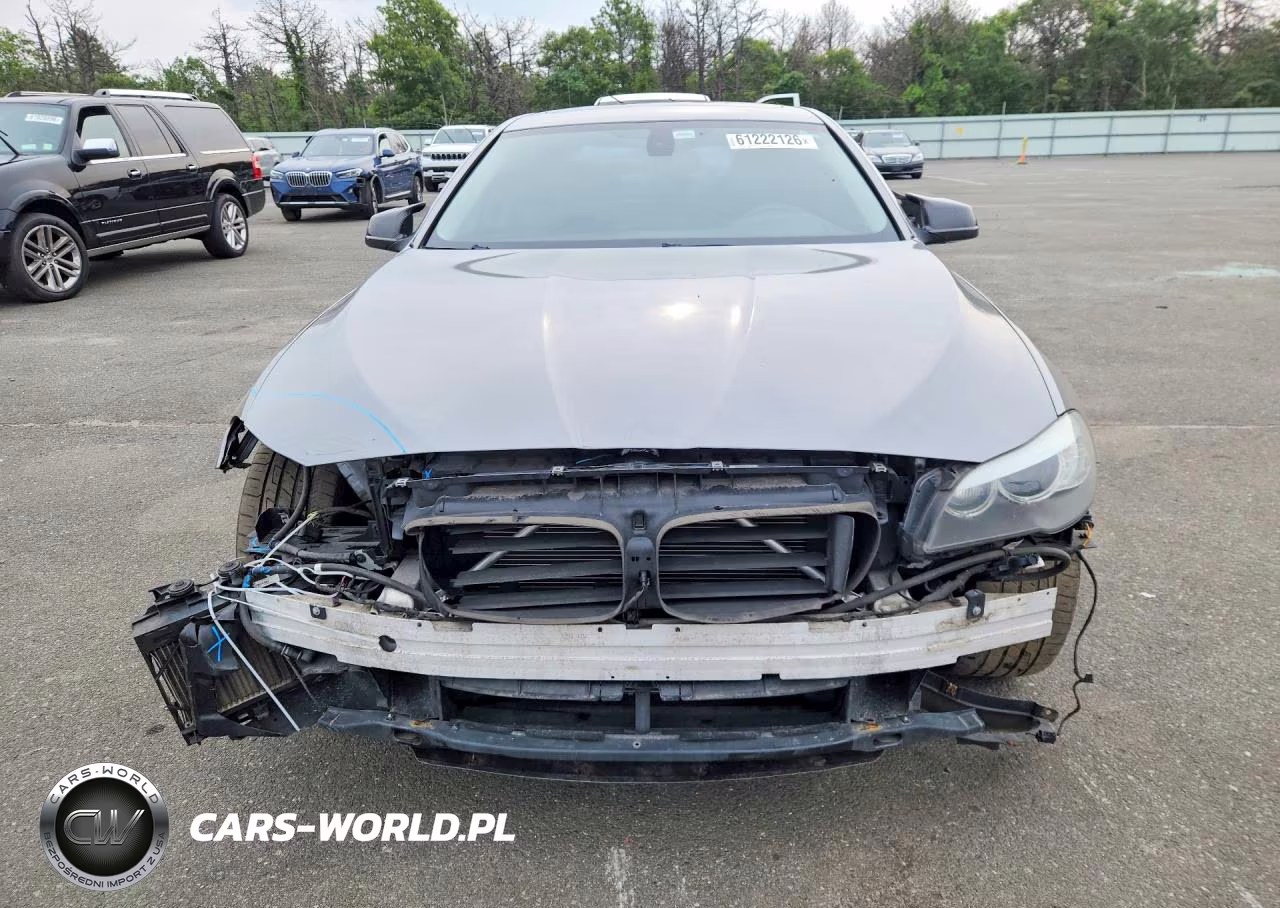 2012 BMW 528 Xi VIN:WBAXH5C52CDW09340 - 5