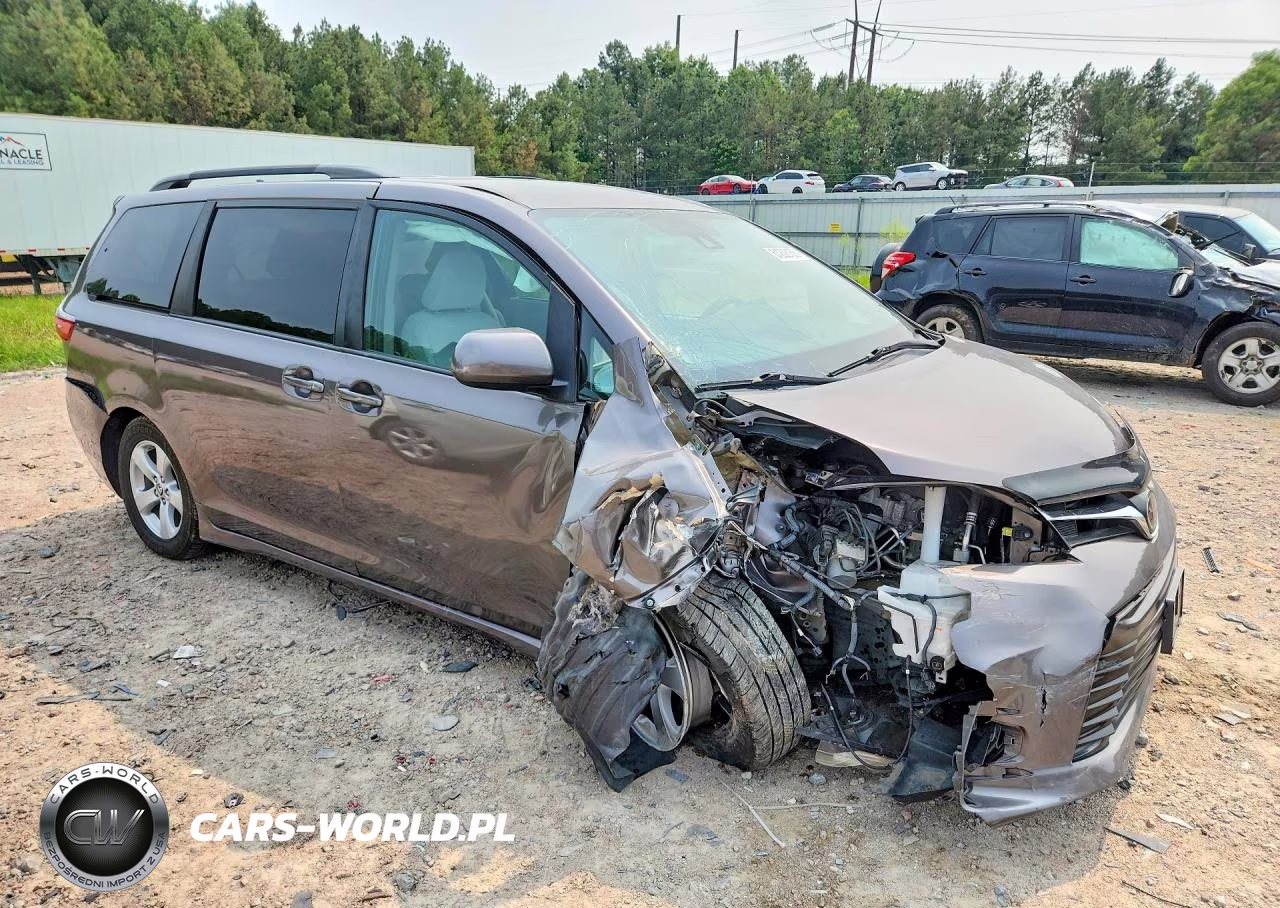 2020 Toyota Sienna Le VIN:5TDKZ3DC7LS073078 - 4