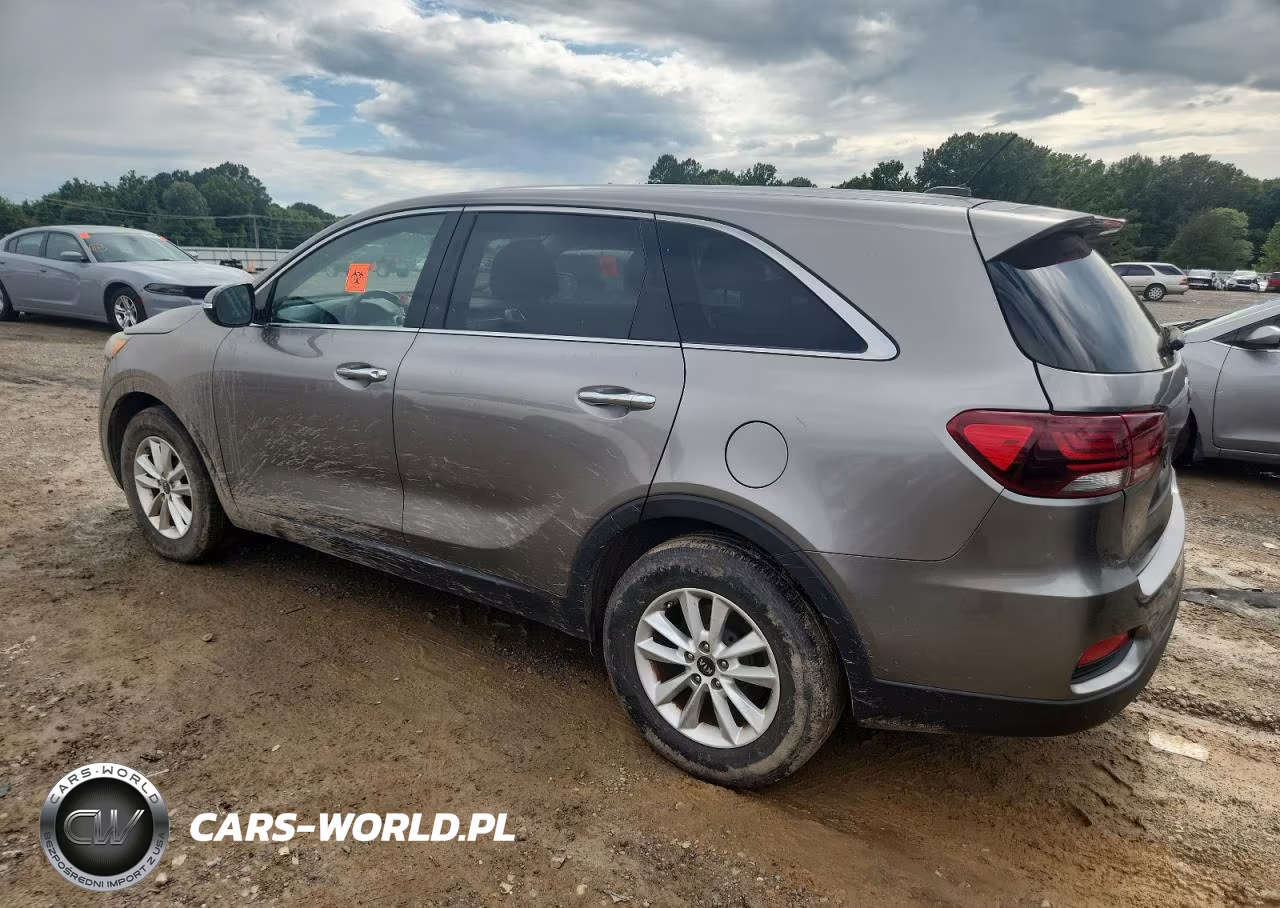 2019 Kia Sorento L VIN:5XYPG4A34KG509709 - 2