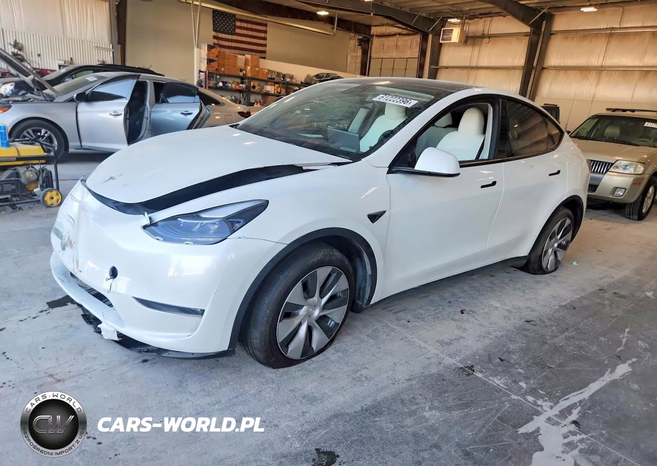 2023 Tesla Model Y – zdjęcie 1 z 12