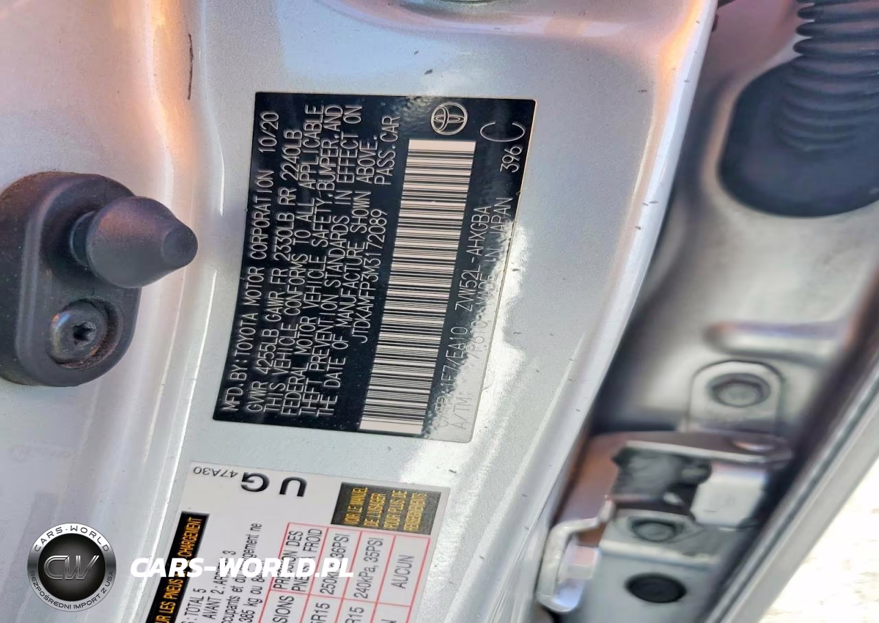 2021 Toyota Prius Prime Limited VIN:JTDKAMFP3M3172089 - 12