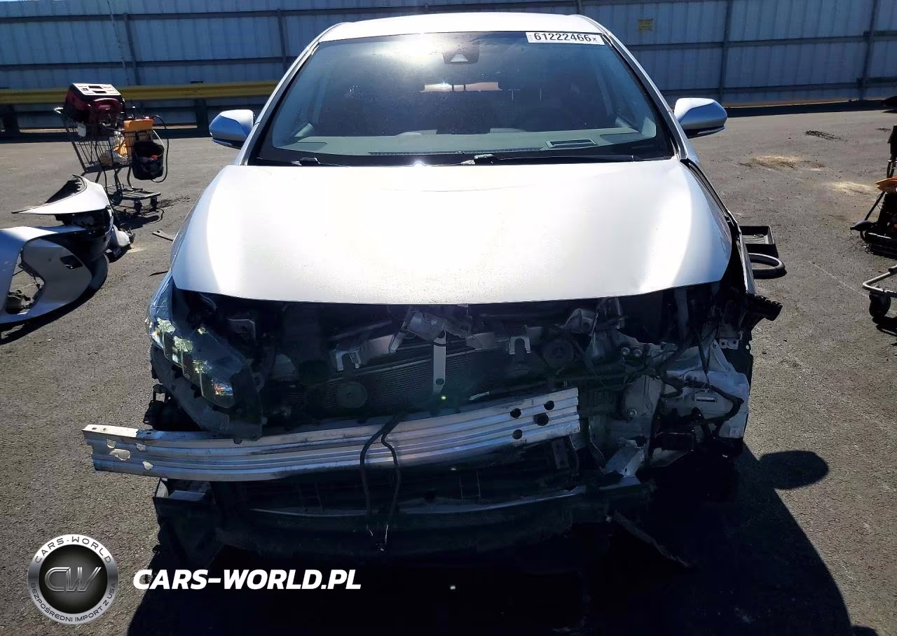 2021 Toyota Prius Prime Limited VIN:JTDKAMFP3M3172089 - 5