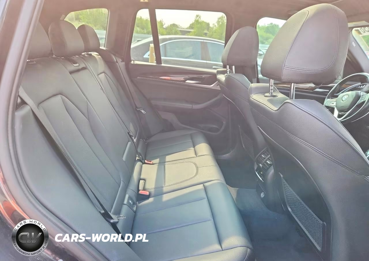 2019 BMW X3 xDrive30I VIN:5UXTR9C57KLD98616 - 11
