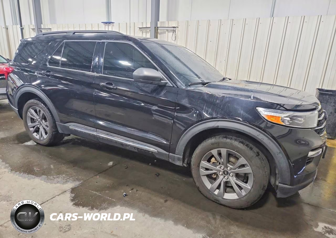 2020 Ford Explorer Xlt VIN:1FMSK8DH7LGC78869 - 4