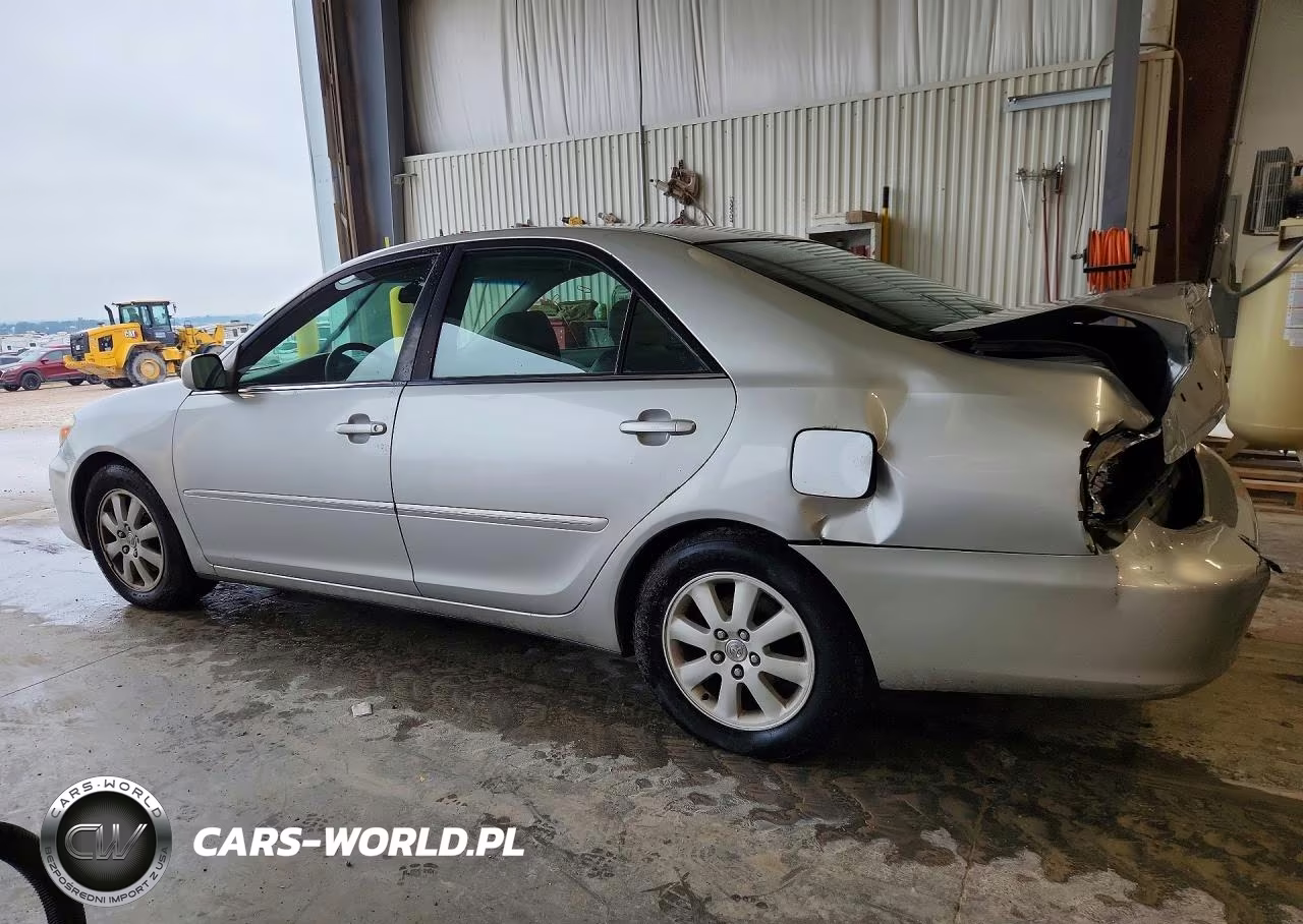 2004 Toyota Camry Xle V6 VIN:4T1BF32K34U067970 - 2
