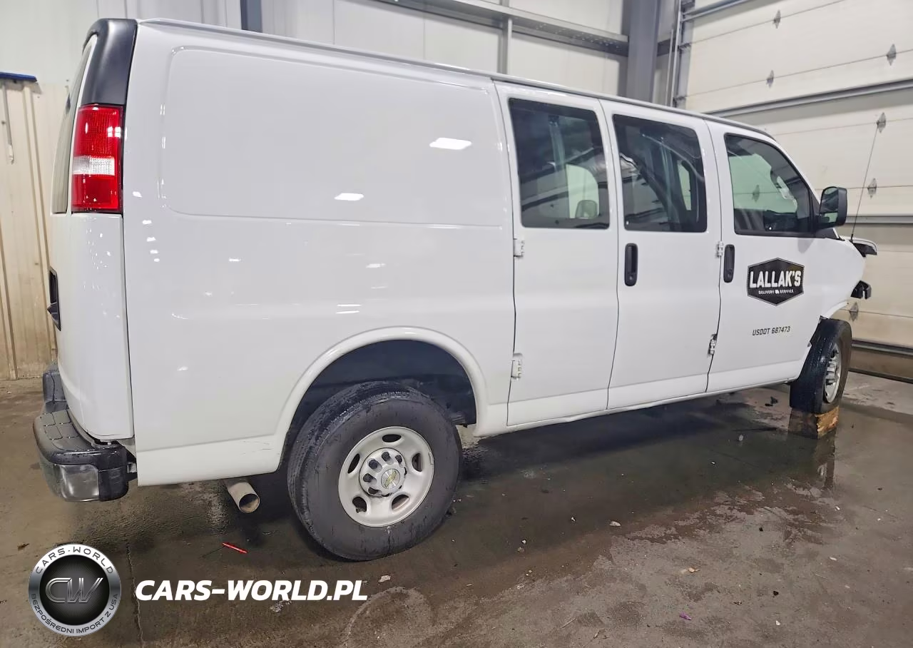 2025 Chevrolet Express G3500 VIN:1GCZGGF71S1106325 - 3