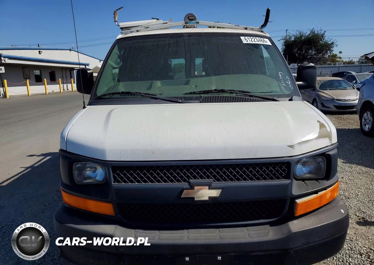 2012 Chevrolet Express G2500 VIN:1GCWGFCB2C1116997 - 6
