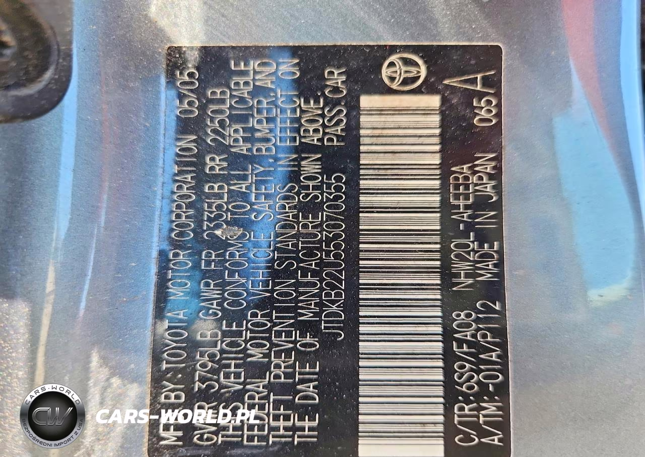 2005 Toyota Prius Base VIN:JTDKB22U553070355 - 13