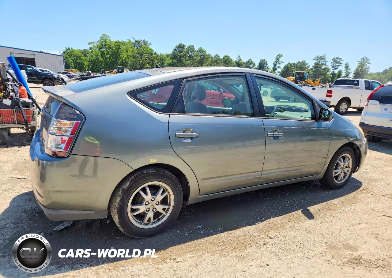 2005 Toyota Prius Base VIN:JTDKB22U553070355 - 3