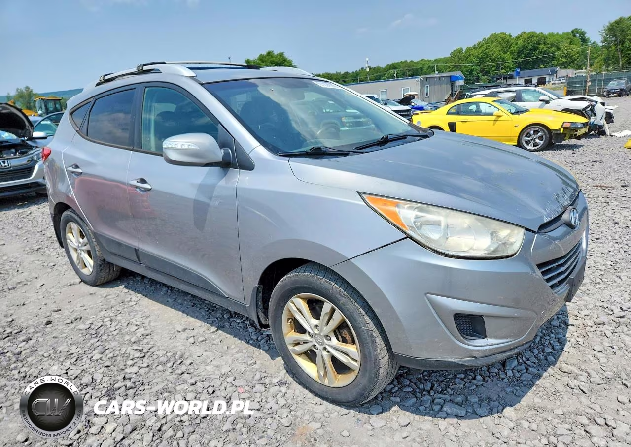 2012 Hyundai Tucson Gls VIN:KM8JUCAC4CU520682 - 4